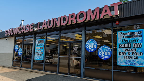 Showcase Laundromat on Westfield Ave in Elizabeth, NJ